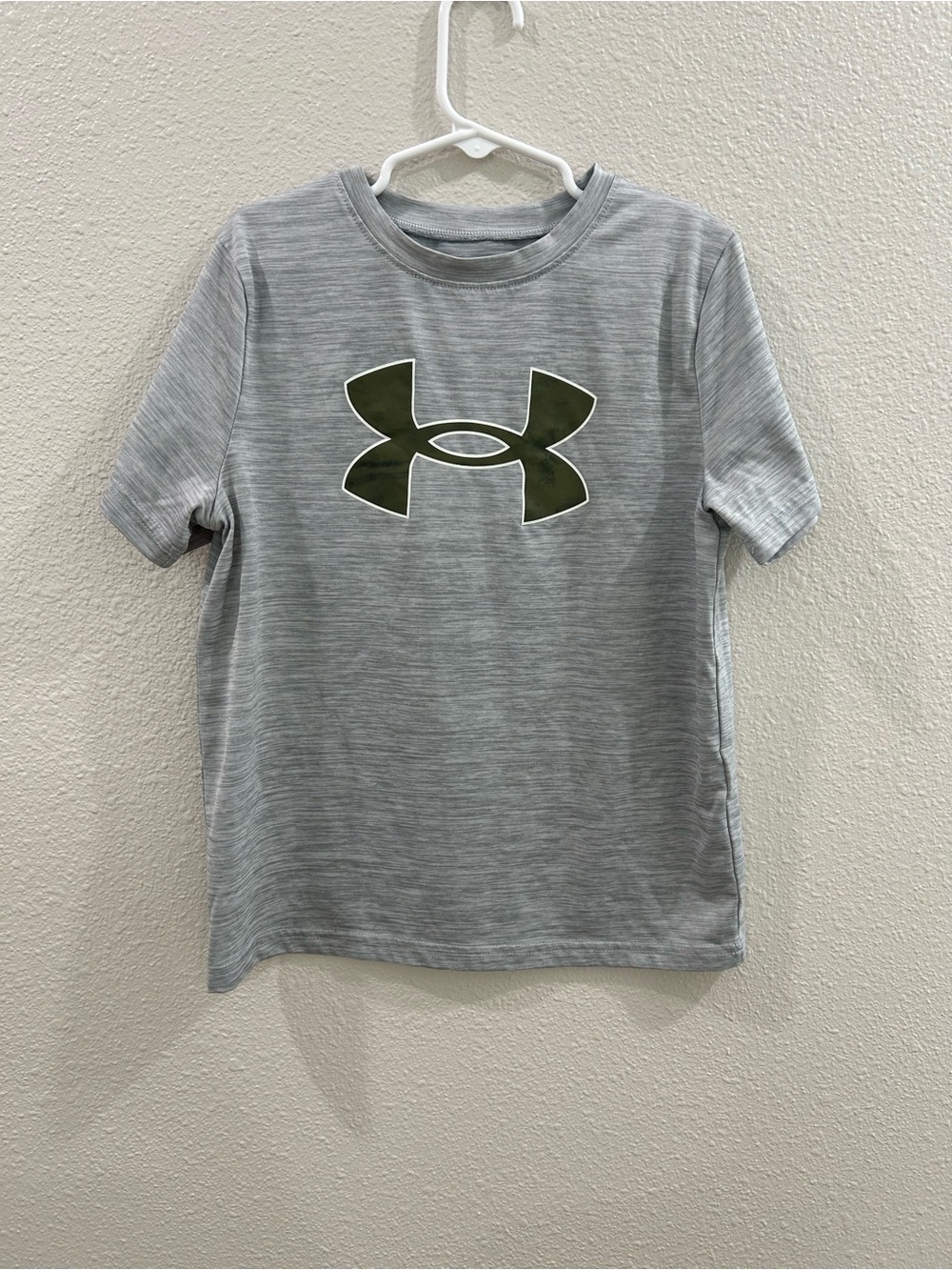 Under Armour Light Gray Heather Tee with Olive Logo